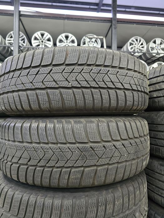 4 Броя 205/60/16 Pirelli 2x6,6mm 2x5mm