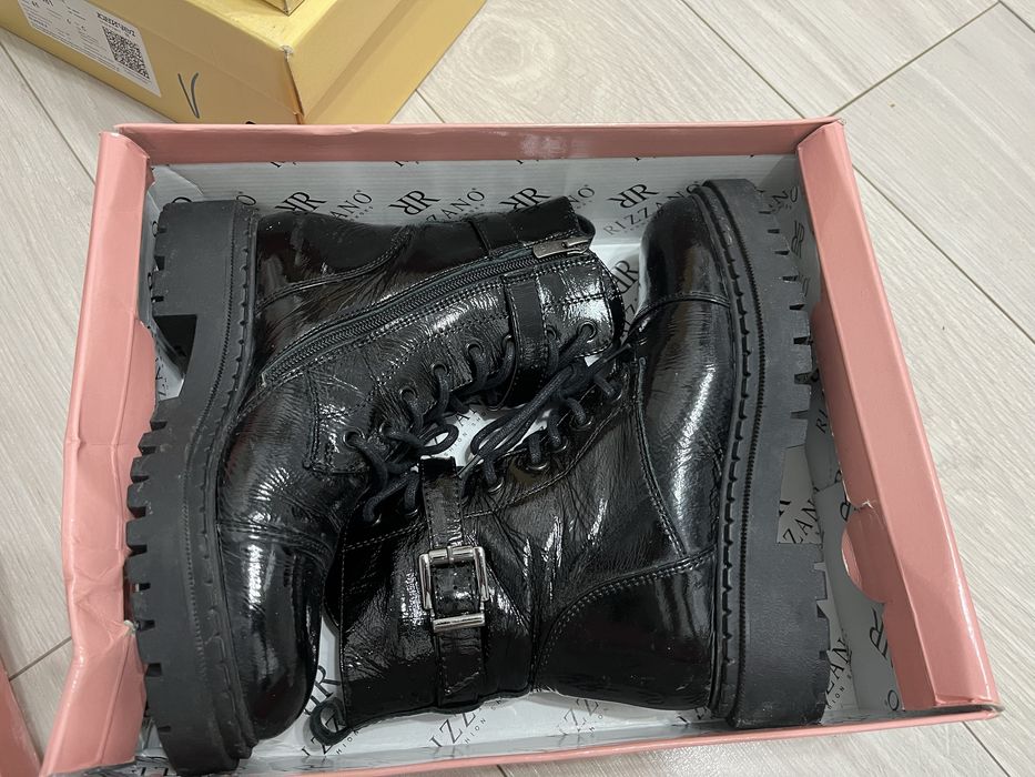 Зимние женские ботинки