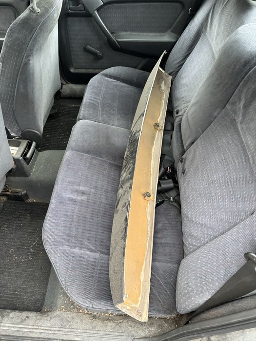 Опел вектра 1.6 бензин на части. Спойлер оригинален. Лип