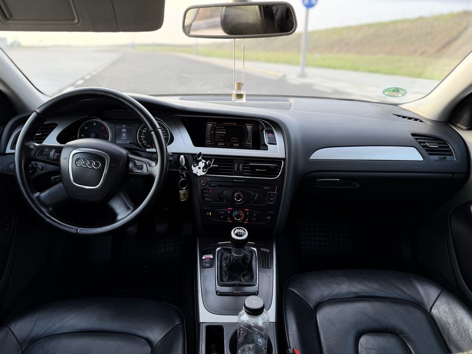 Audi A4 B8 2.0 TDI Led/Navi/Piele