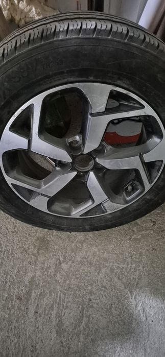 Продаётся колесо с покрышкой