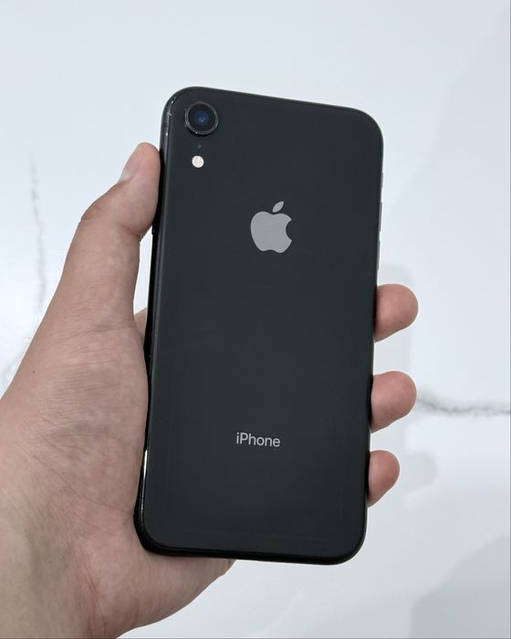 Продам Iphone XR