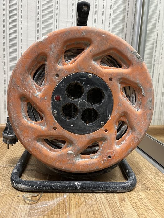 Продаю цена договорная