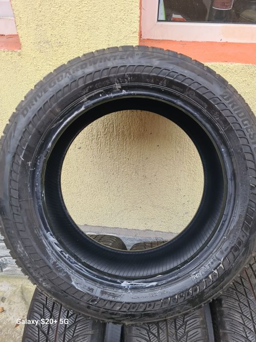 225/55R17 Bridgestone RFT