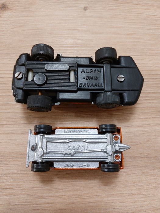 Колички matchbox, siku