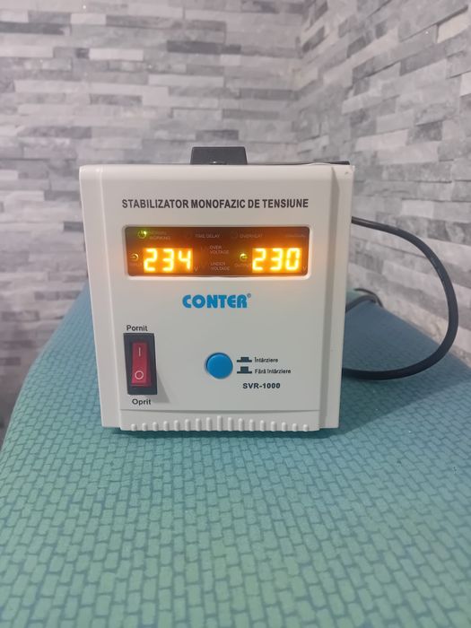 3 stabilizatoare de tensiune