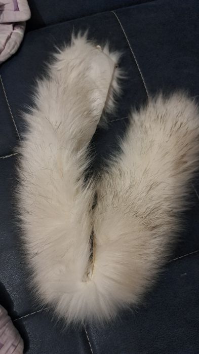 Женская куртка в хорошем состояние