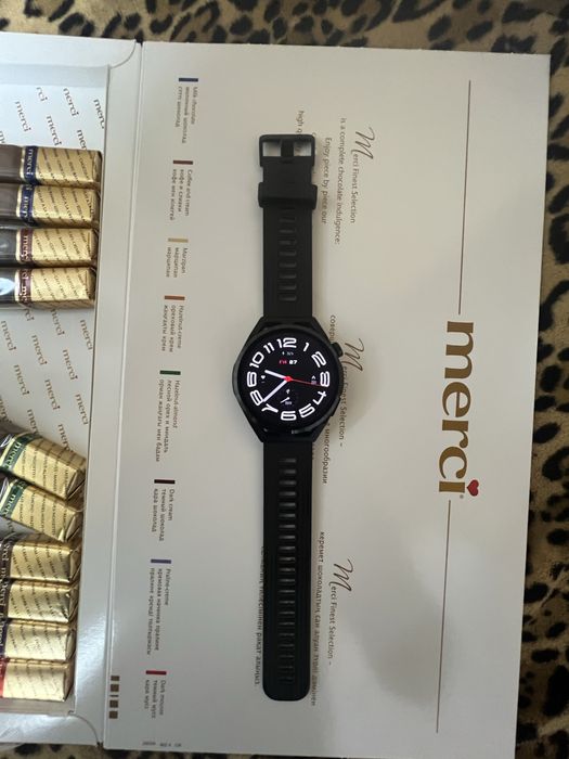 Часы huawei RUNNER