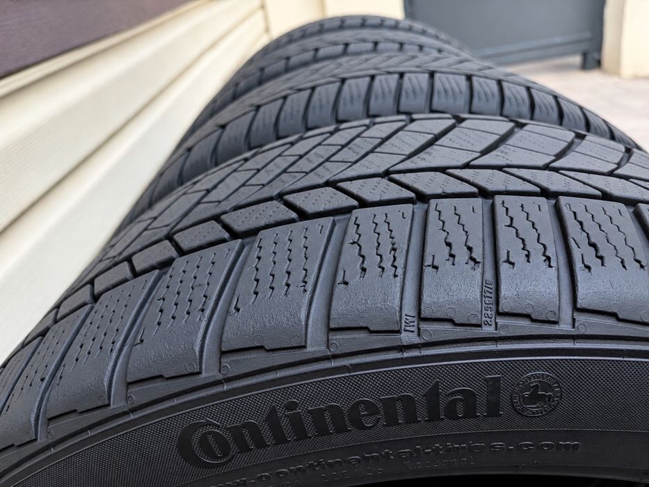 Шины зима Continental 255/40 R20