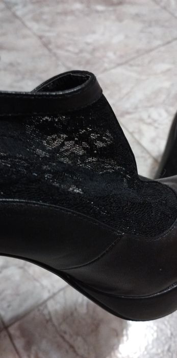 Официални обувки с тънък ток, подходящи за повод.Размер 36