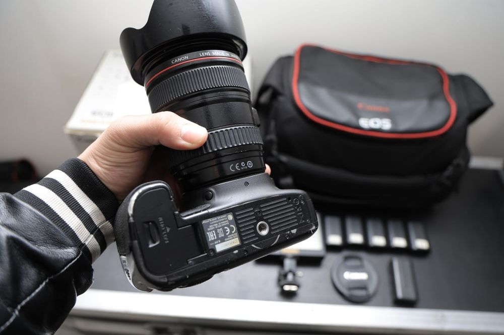 Canon Eos 6d sotiladi