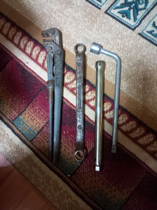 Инструменты для автомобиля