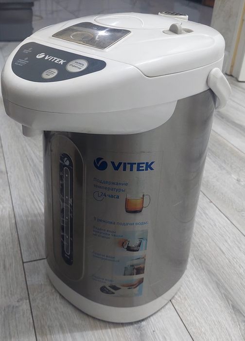 Термопот Vitek 4 л, состояние нового