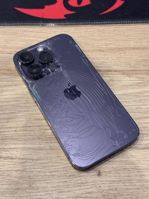 iPhone 14 pro deep purple на части