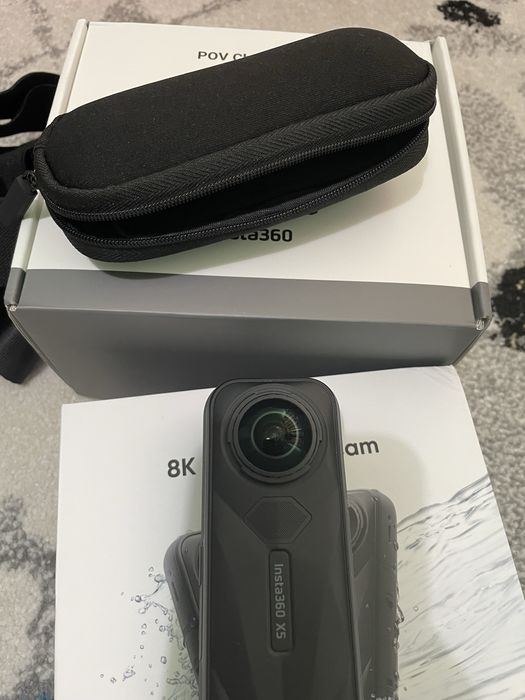 Vand camera Insta360 x5