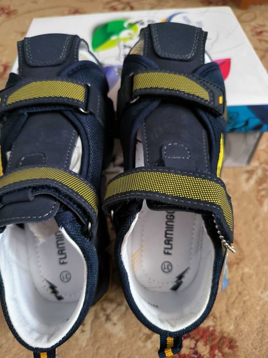 Сандалии детские