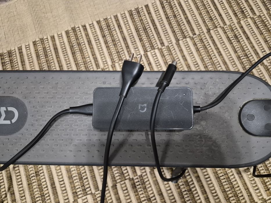 Самокат XIAOMI Mijia M365