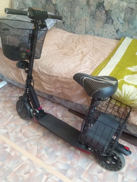 Продам электро самокат