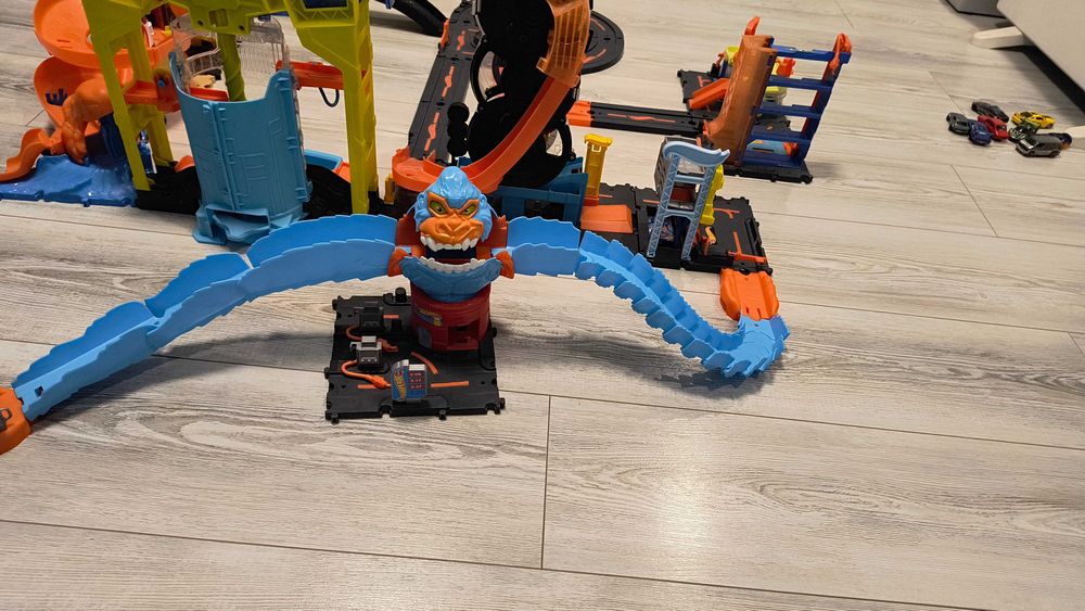 Hot wheels писти