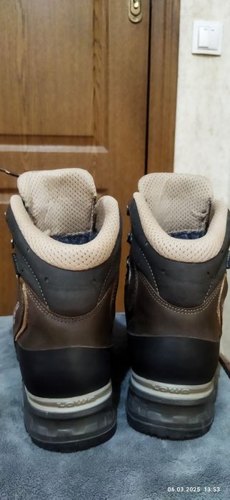 Продам горные батинки