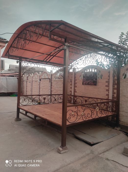 Продаётся топчан. Уют для вашего двора.