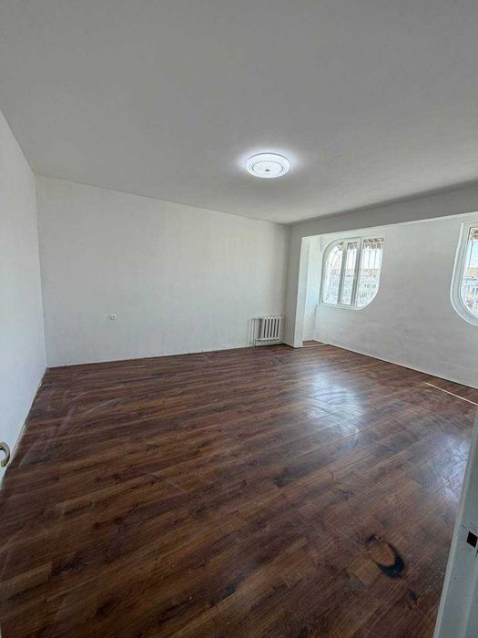 Shayxontoxur tinchlik metro 2 xona