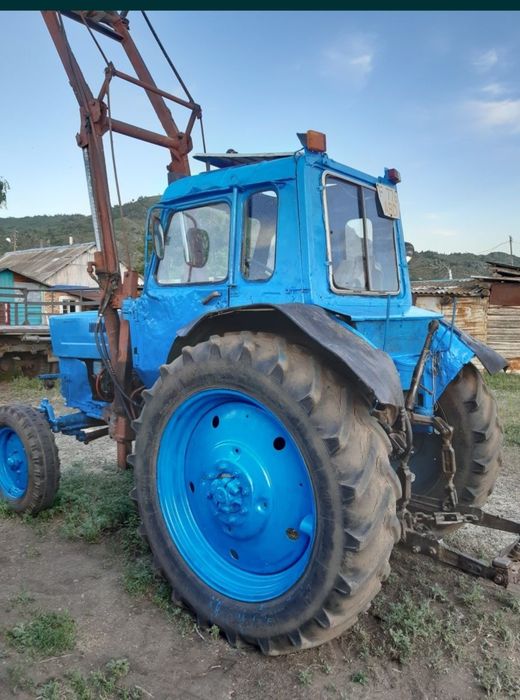 Срочно продается МТЗ 80 в хтс в комплекте