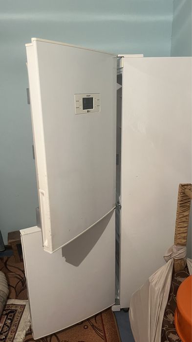 Продам холодильник лж