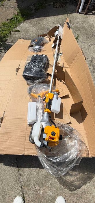 Motocoasă pe Benzină STIGA SBC 242, 1.7 CP, Motor în 2 Timpi, 42.7 cmc
