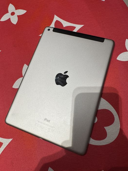 Ipad 5th + lte 128gb (сим карта)