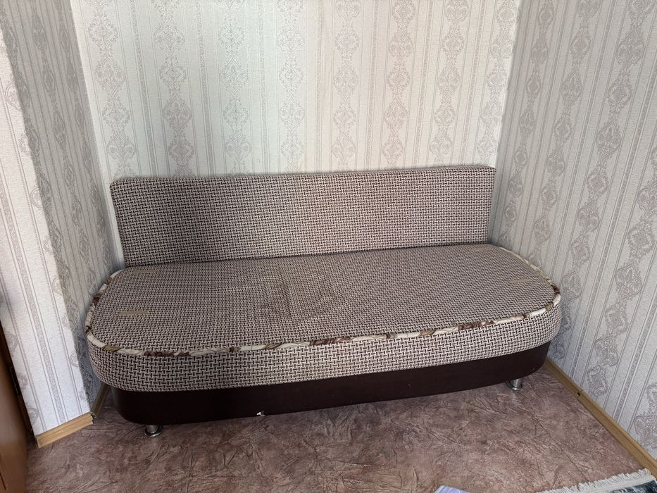 Диван за 15000 в мкр Береке