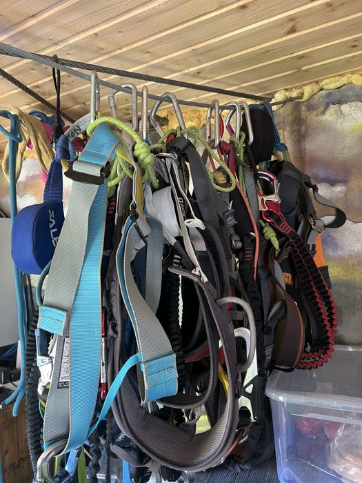 Inchiriez Echipamente via Ferrata