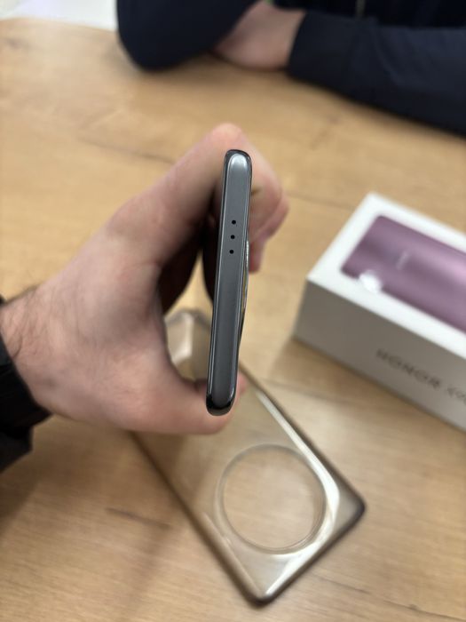 Продам хонор x9c