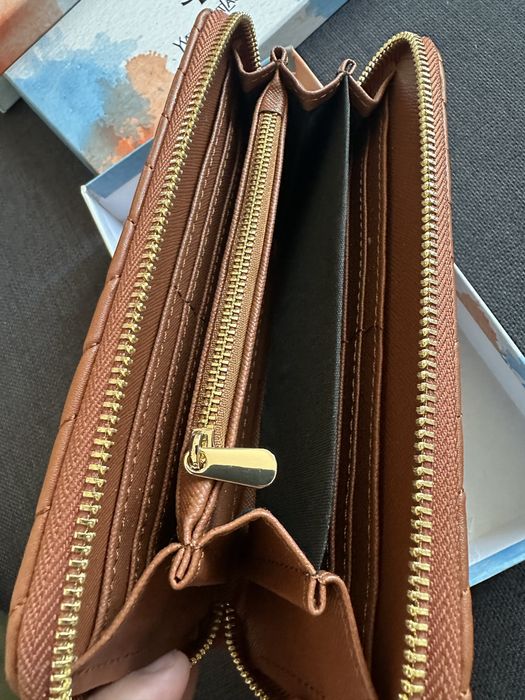 Portofel dama Ysl