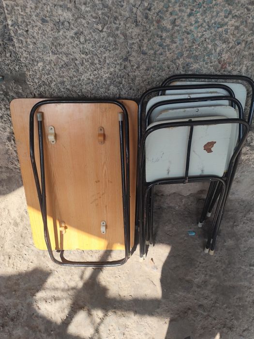 1 Стол 4 стула советских времён