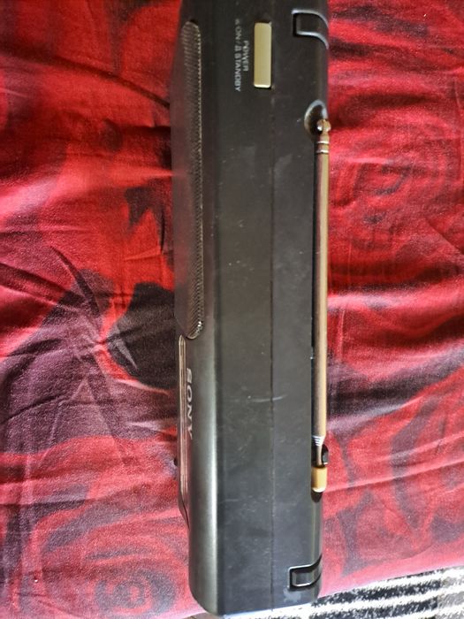 Vand  radio sony icf-780