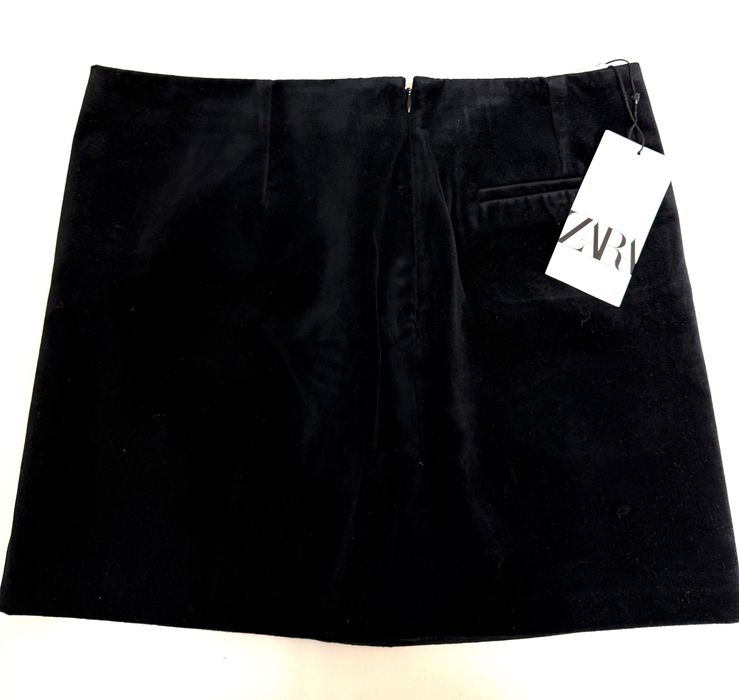 Оригинална Пола Zara Чисто Нова M