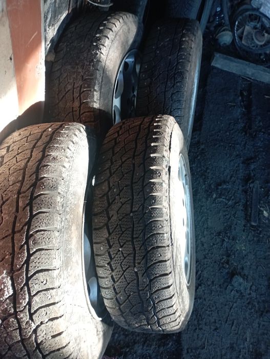 Продам колеса на Мерседес 124