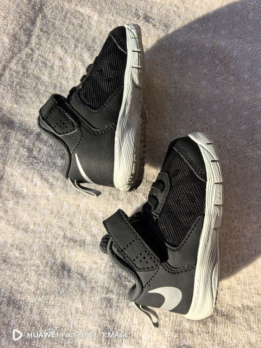 Детски маратонки nike номер 21 стелка 11см нови