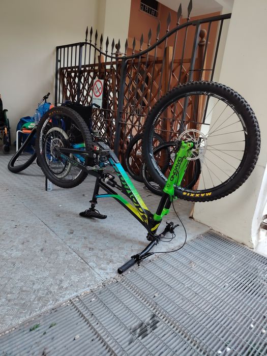 Vand bicicleta devinci Spartan enduro  carbon