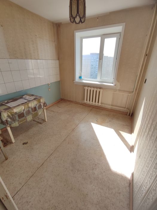 Продается 4-комн (9-41, 7 эт)