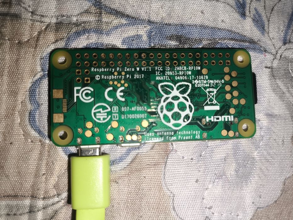 Raspberry Pi Zero W V1.1 +SD 16gb