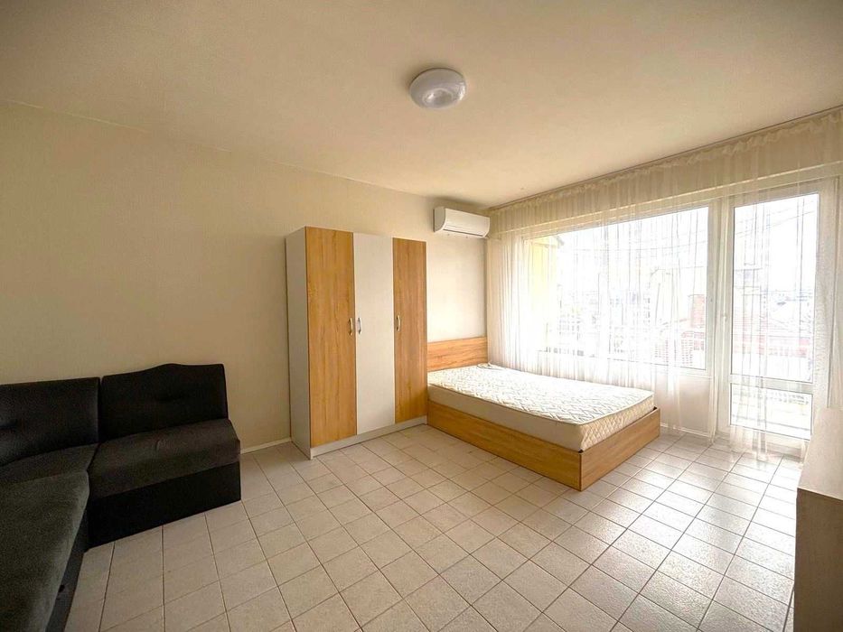 Продава се Двустаен апартамент в Варна, Трошево - 48 кв.м за 1167 €/кв.м - Снимка #2
