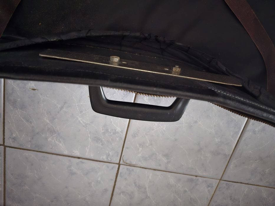 Чемодан дорожный