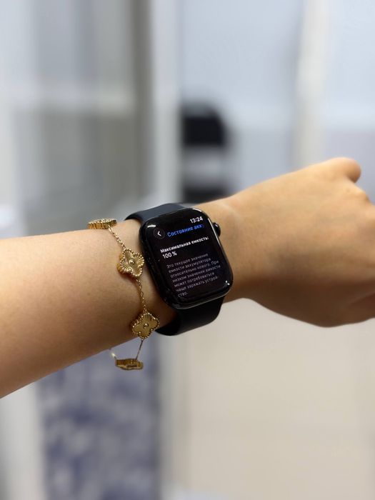 Apple Watch 11/42mm