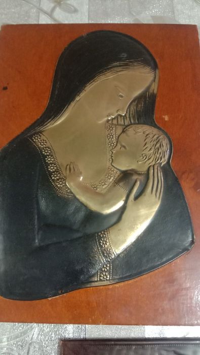 Продам чеканки  красивые