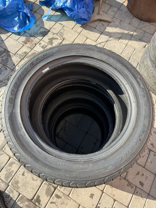 215/55/17 GOODYEAR