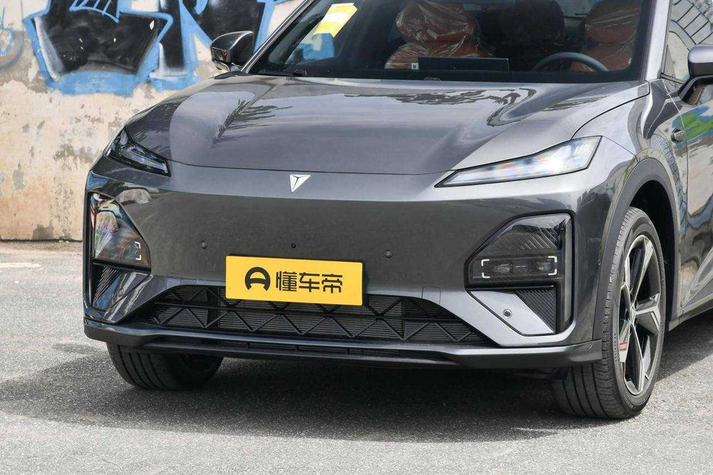 Deepal s07 300 Ultra hybrid 2026 madel 2  sideniya masaj haladilni
