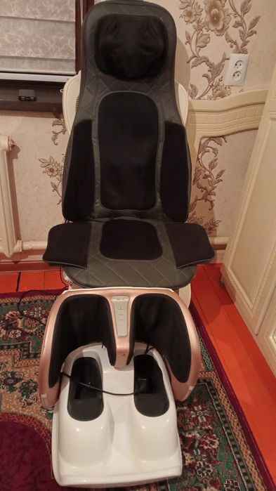 Массажный кресло