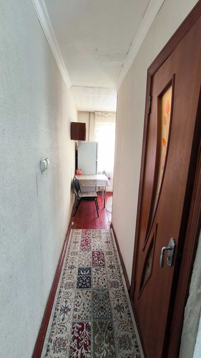 Продаётся 2-комнатная квартира 101-серии на АЙБЕРГЕНОВА - Этаж 3 из 5